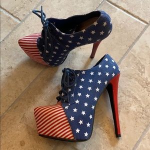 American Flag Pumps